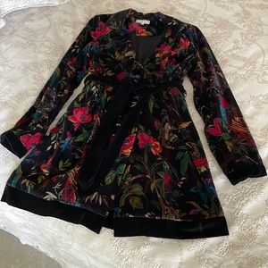 Womens or Juniors size 4 velvet floral jacket